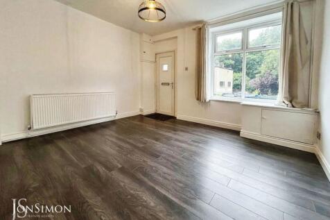 Chapel Street, Tottington, Bury, BL8 photo 3