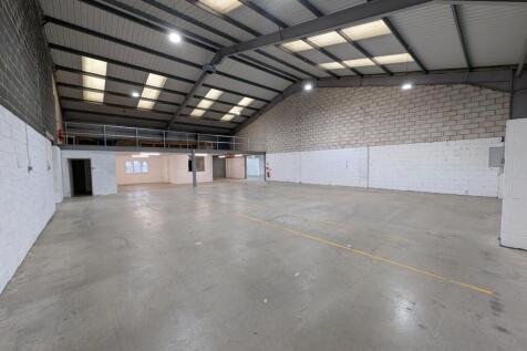 Denham Court Brunel Drive Newark 23.jpg