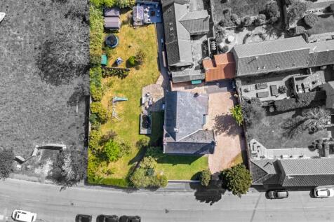 Plot - Manor House, Cromwell
