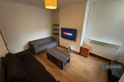 Lounge b