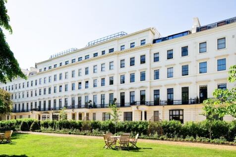 hyde park gdns-ex...