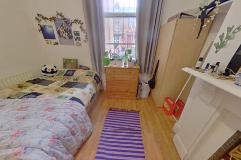 Brudenell Road, Hyde Park photo 4