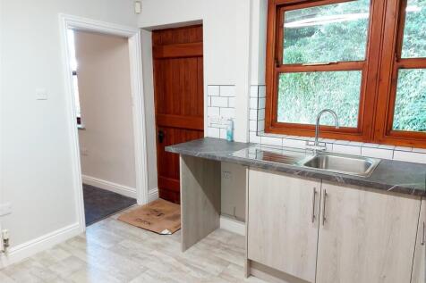 Woodhouse Road, Mansfield photo 5