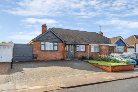 Luton, LU4 - property photo