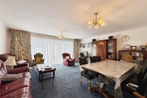 Reception/dining area