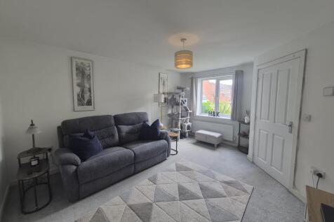Kingfisher Road, Burton Joyce NG14 photo 2