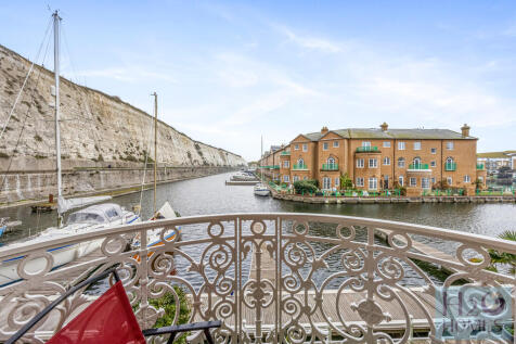 Mariners Quay, 11...