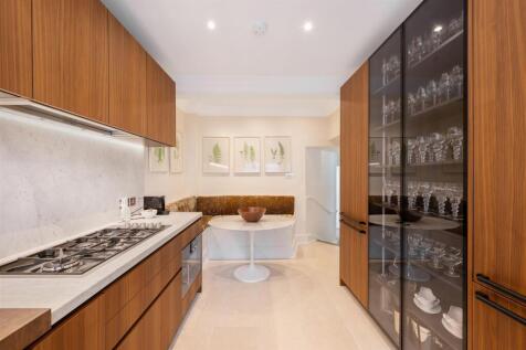 4 Walton House Hi-24.jpg