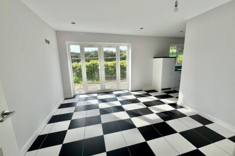 PHOTO-2025-05-13-11-55-27 (1).jpg