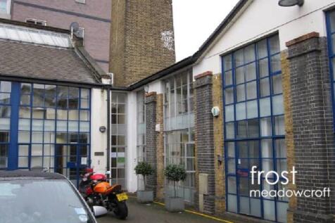 7 Glenthorne Mews Hammersmsith W6 to let West London Office for rent commerical property EXT Main.jpg