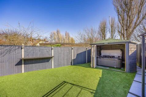 26 Queens Grove, Waterlooville-Small-PorticoMarket