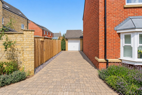 driveway.png