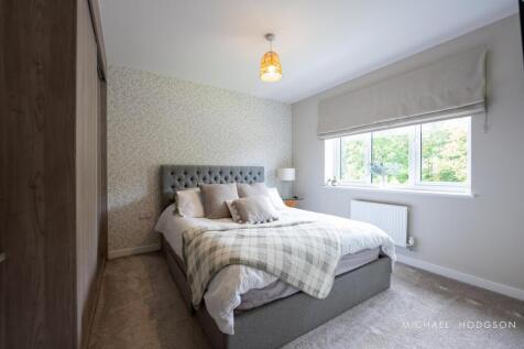 69 Leighfield Drive-28.jpg