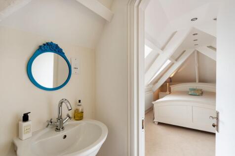 Dennings House_Bedroom