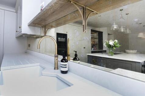 Yew Tree Farm - Kitchen 16.jpg