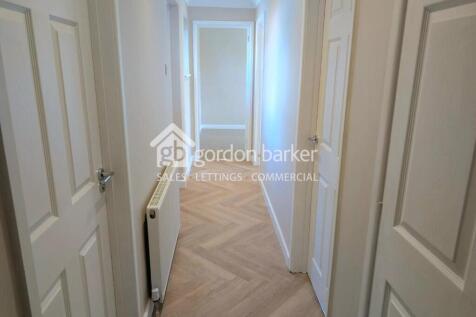 Queens Road, Corfe Mullen BH21 photo 4
