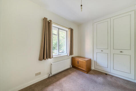 1349787-22-68baf3...