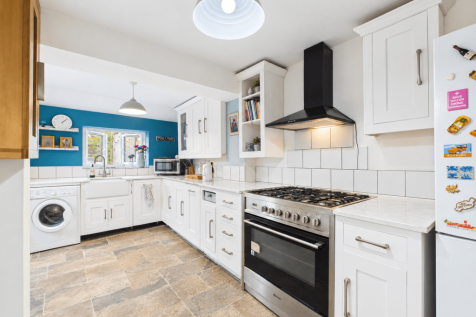 Bright Modern Country Kitchen