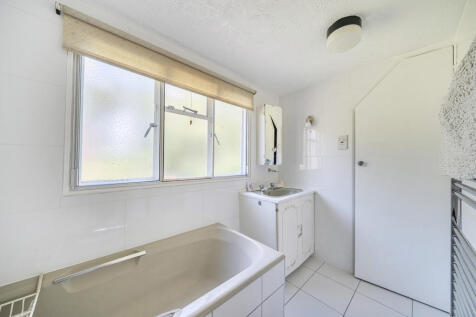 1349787-24-68baf3...