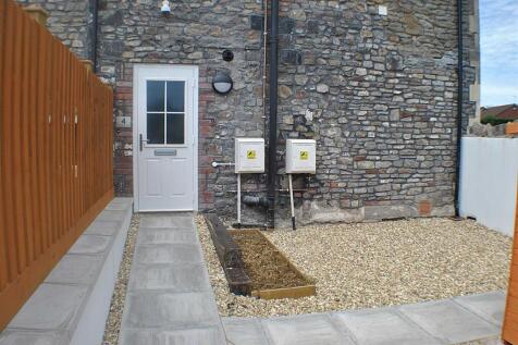 Small Gravelled Area