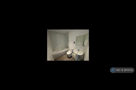 The Posthouse, Gloucester, GL4 photo 4