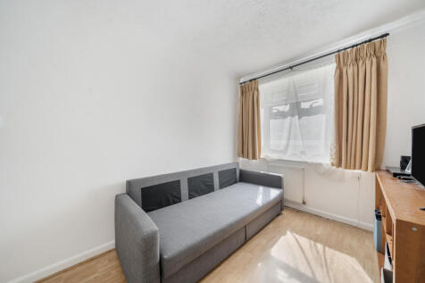 1317020-7-685d6c2...