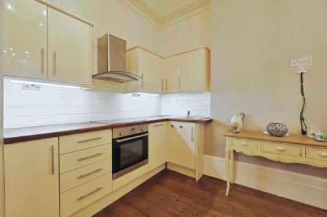 Reception/Kitchen