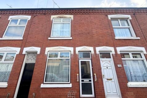 Three Bedroom Terraced House On Coral Street