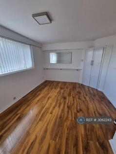 Davis St, Rotherham, S65 photo 3