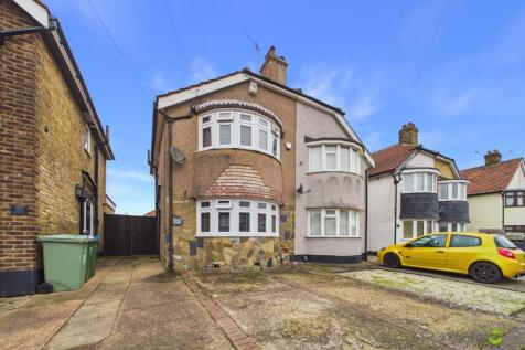 Presented by Clinton at EweMove Bexleyheath and Da