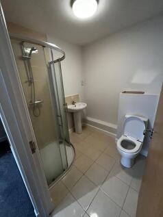 On suite - Bedroom 1