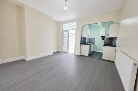 Droylsden Road, Audenshaw, Manchester, M34 photo 3