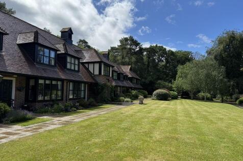 Estate Photo 2
