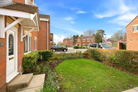 29 St James Meadow