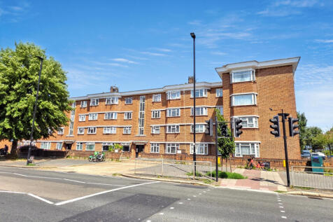 21 Vale Court, Acton, London, W3 7SA