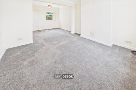Living/Dining area