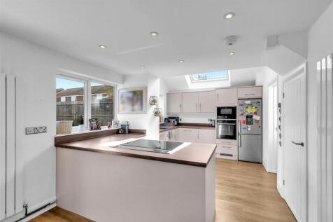 kitchen c.jpg