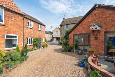 Driveway &amp; Cottage