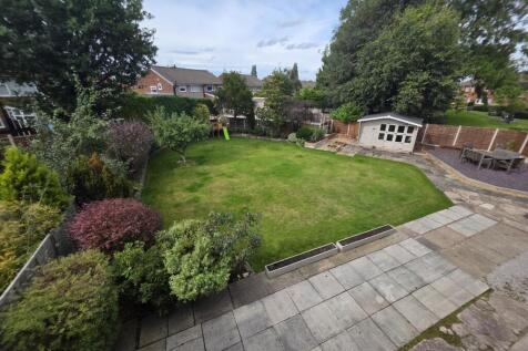 Large Rear Garden