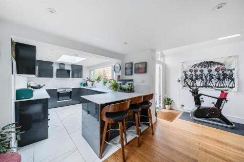 Kitchen, breakfast room