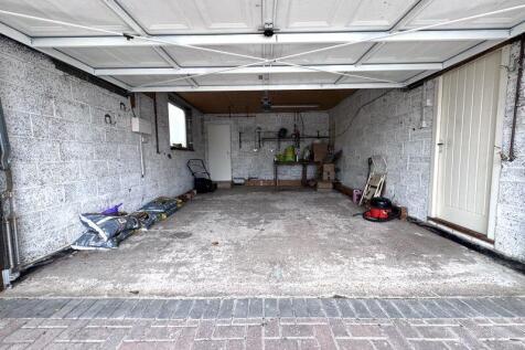 Double Garage