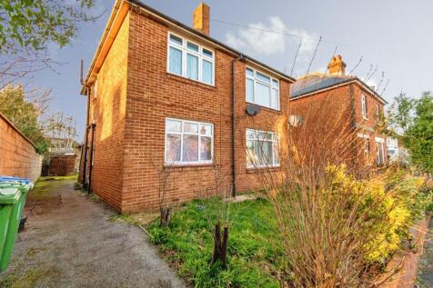 Southampton, SO17 - property photo