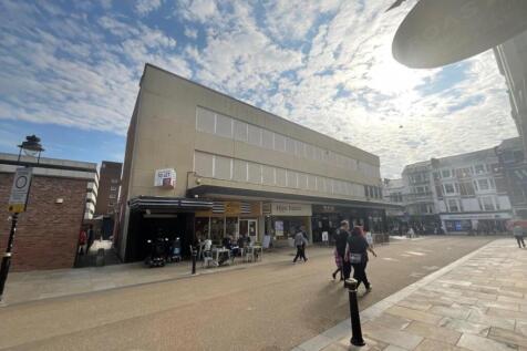 Retail Property (high street) to rent Image 2