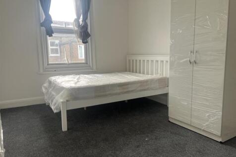 bed.jpg