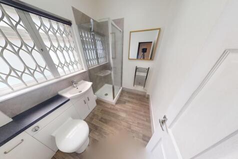12 Waterloo Road, NG7 4AU photo 4