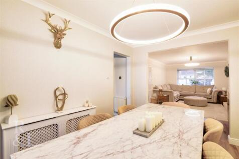 32 Greenfields (3).jpg