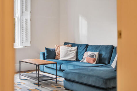 1381575-38-691c5d...