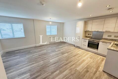 living area 2