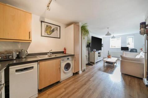 eyJidWNrZXQiOiJzaGFyZXRvYnV5LXByb2QiLCJrZXkiOiJwcm