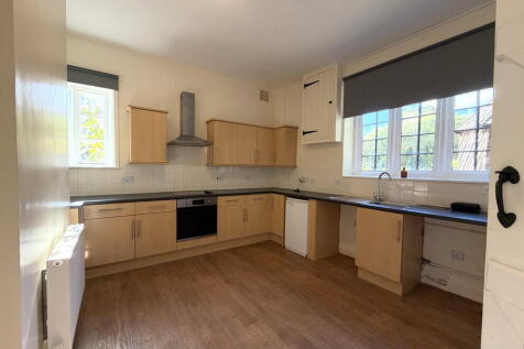 kitchen dining 2